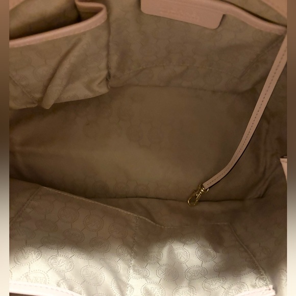 Michael Kors Colorblock Tote EUC - Picture 4 of 5